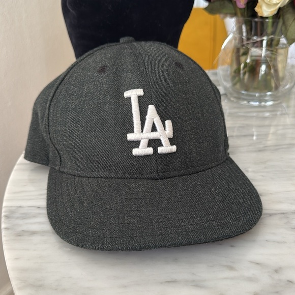LA Dodgers New Era 59fifty Hat Cap 7 3/8 Grey 100% Wool MLB Authentic MLB - Picture 1 of 7